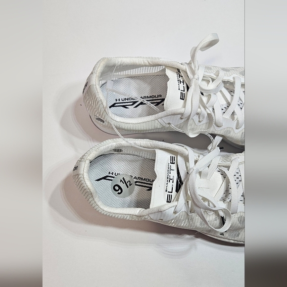 NWT Under Armour Shakedown Elite Breeze White Track MEN’S 8 WMN’S 9.5 - Picture 8 of 10